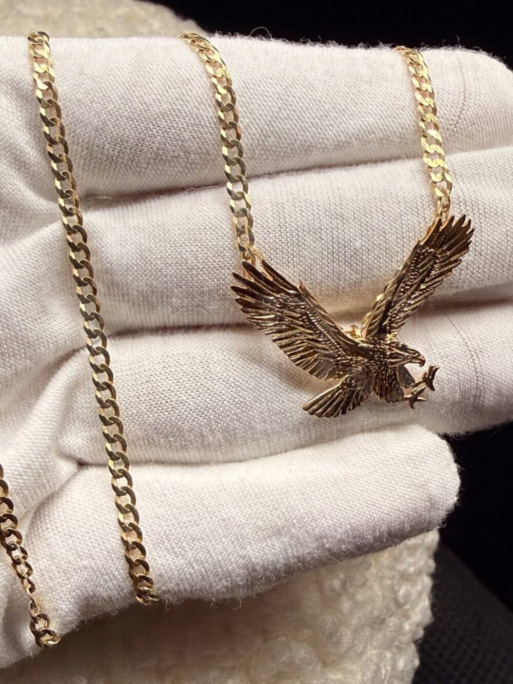 14K Yellow Gold Eagle Pendant with Yellow Gold 2.7mm Cuban Chain - 22 inch